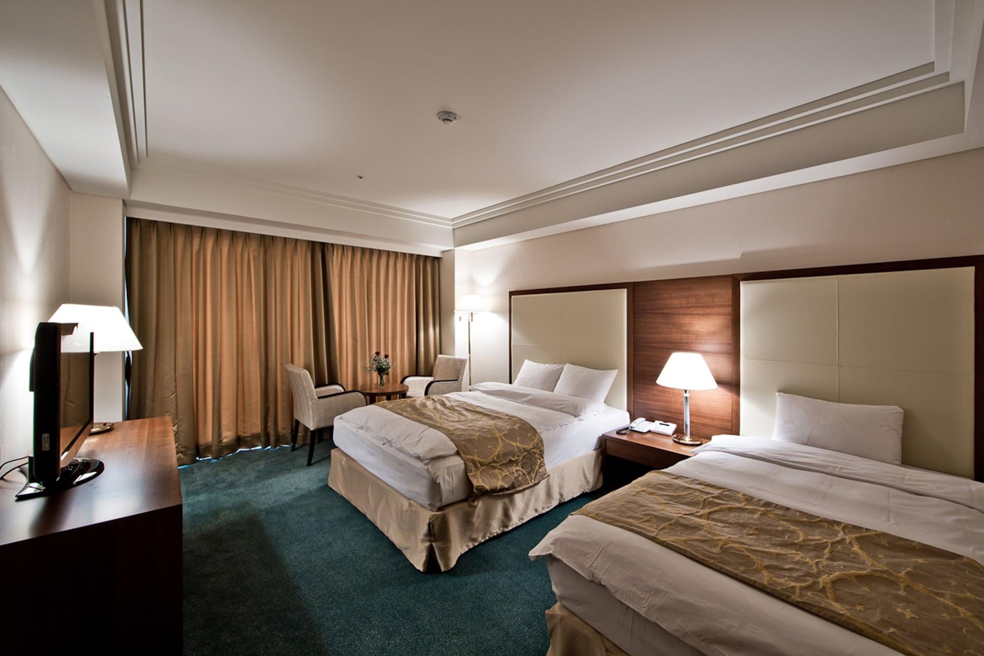 Hotel Hyundai By Lahan Mokpo Yeongam Экстерьер фото